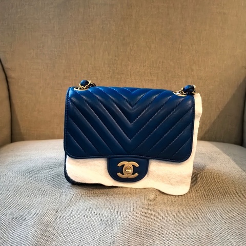 Chanel香奈兒藍金V紋方胖子鏈條包 27開  🈚附件：單品