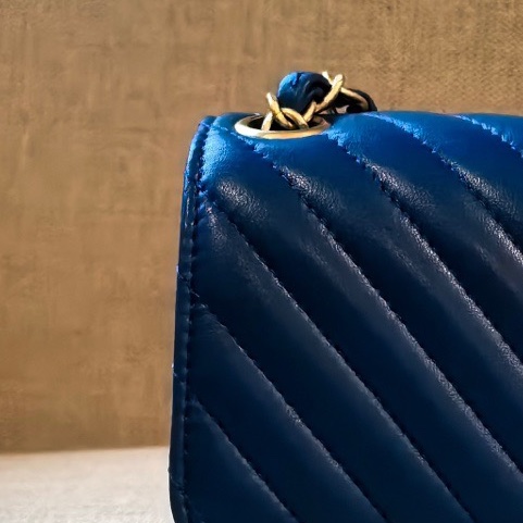 Chanel香奈兒藍金V紋方胖子鏈條包 27開  🈚附件：單品-2
