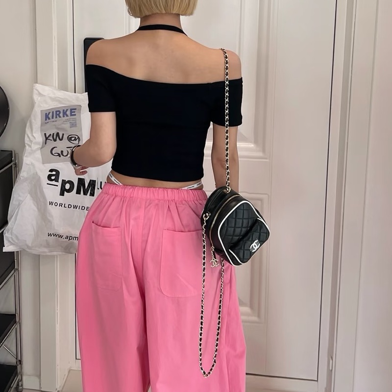 CHANEL香奈兒25P新款熊貓包/黑白漫畫小書包-9