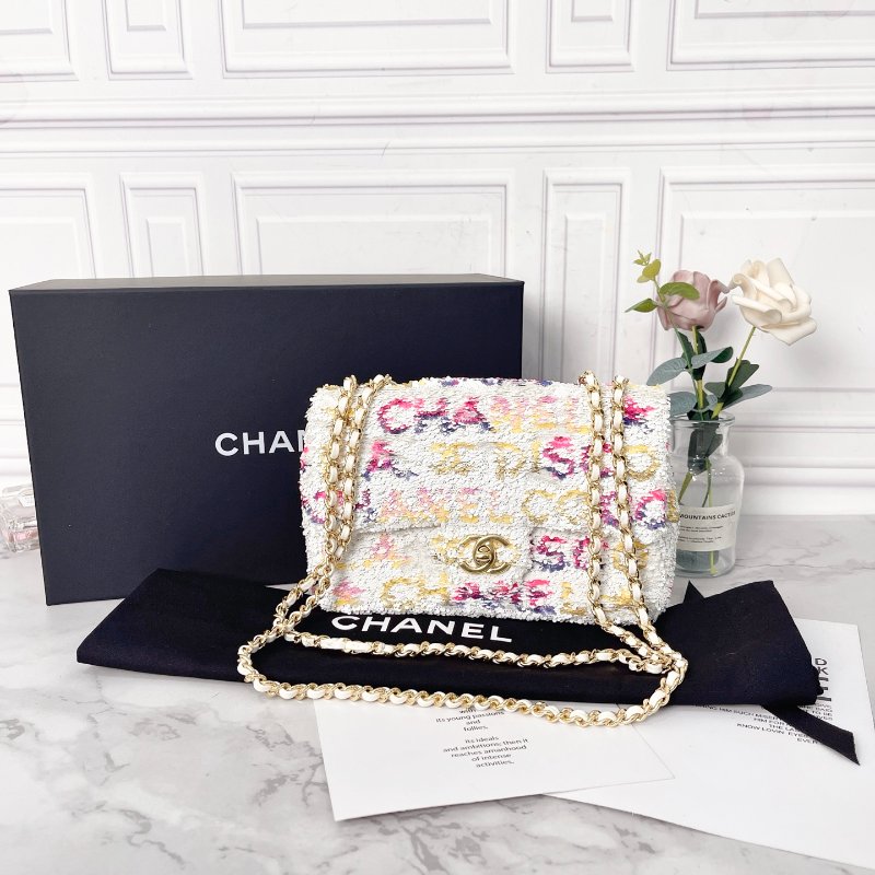 Chanel 24C coco彩虹字母亮片cf 走秀限量款小號肩背斜背包 芯片款21×8×14cm 99新配件盒子 塵袋-1