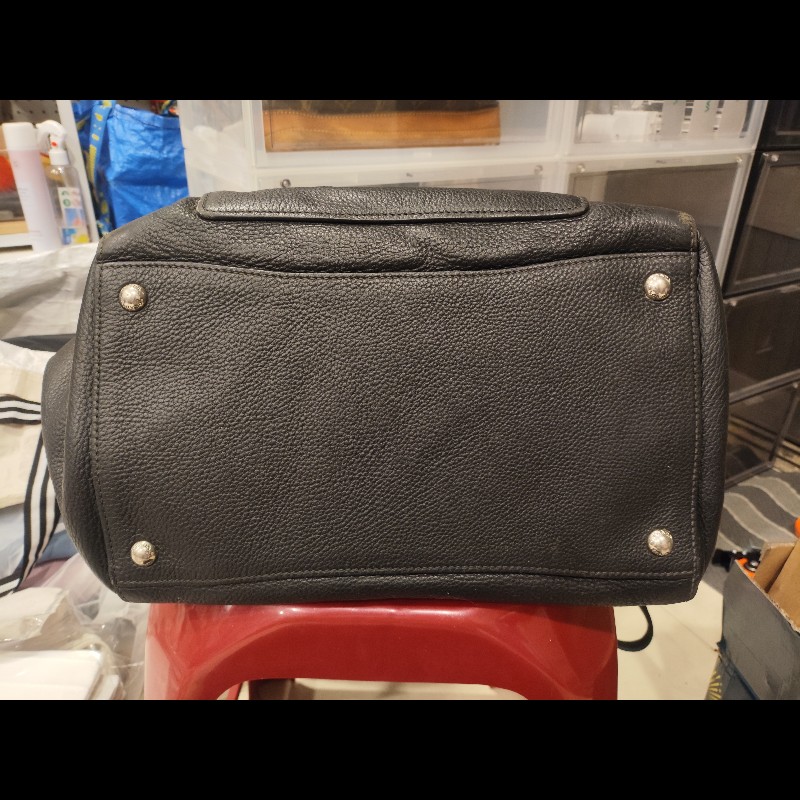 Prada 黑色荔枝紋真皮兩用托特包｜手提肩背皆可｜大容量通勤包-1