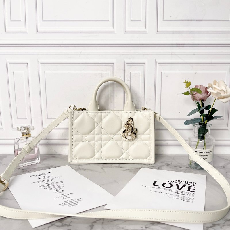 ️Dior book奶白色金扣新款 mini tote斜背手提包 21.5×7.5×13cm 98新配件塵袋 肩帶-1