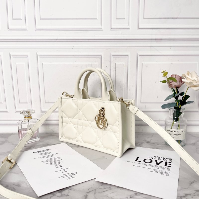 ️Dior book奶白色金扣新款 mini tote斜背手提包 21.5×7.5×13cm 98新配件塵袋 肩帶-2
