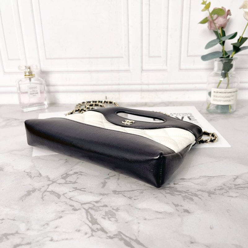 CHANEL 24B黑白熊貓拼色31Bag nano肩背斜背手提包 20.5×3.5×17cm 98新配件塵袋-4