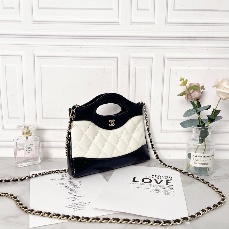 CHANEL 24B黑白熊貓拼色31Bag nano肩背斜背手提包 20.5×3.5×17cm 98新配件塵袋-5