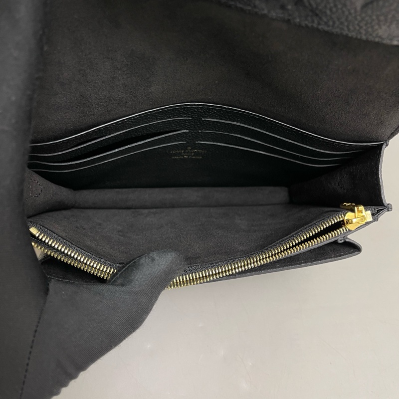 Louis Vuitton 路易威登 Vavin 黑金全皮壓紋WOC 鏈條包-8