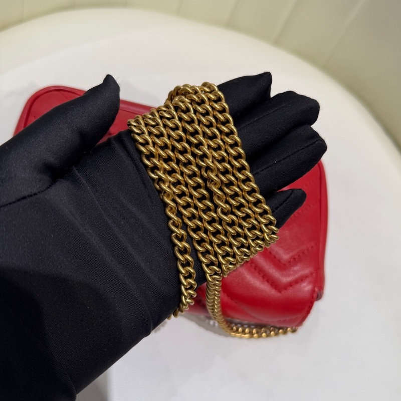 98❤️ Gucci GG Marmont 馬蒙mini鏈條包 紅色 經典V型絎縫 金色鏈條+雙G標-6