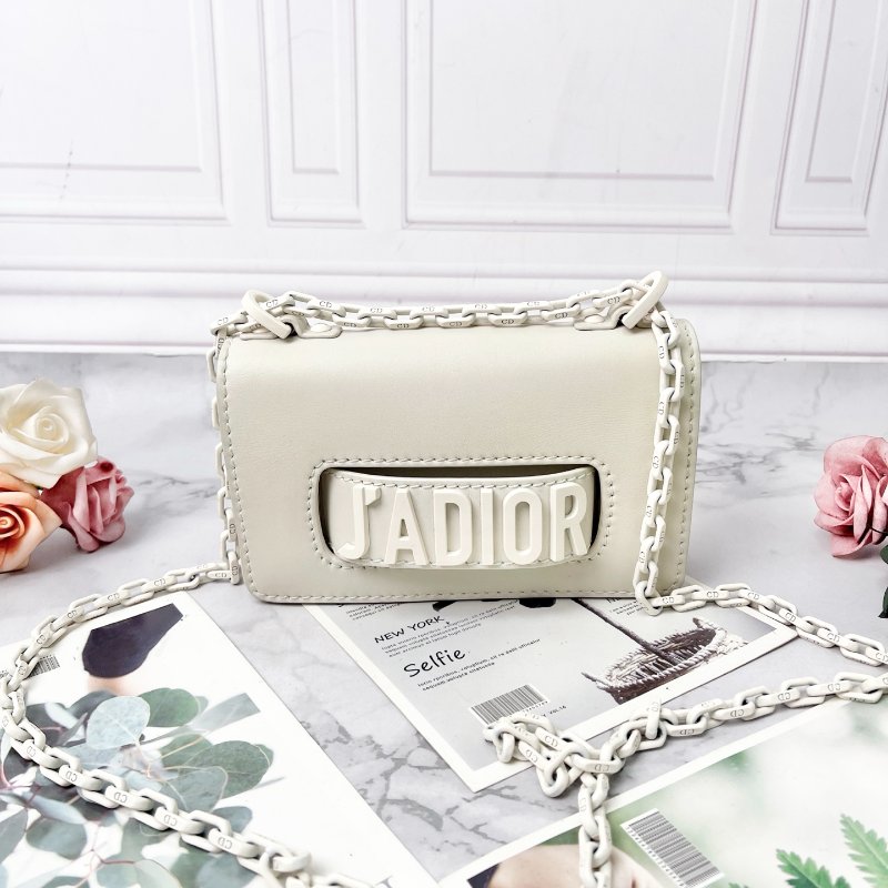 Dior  mini jadior 磨砂扣鏈條包 18×5×11cm 98新配件塵袋-1