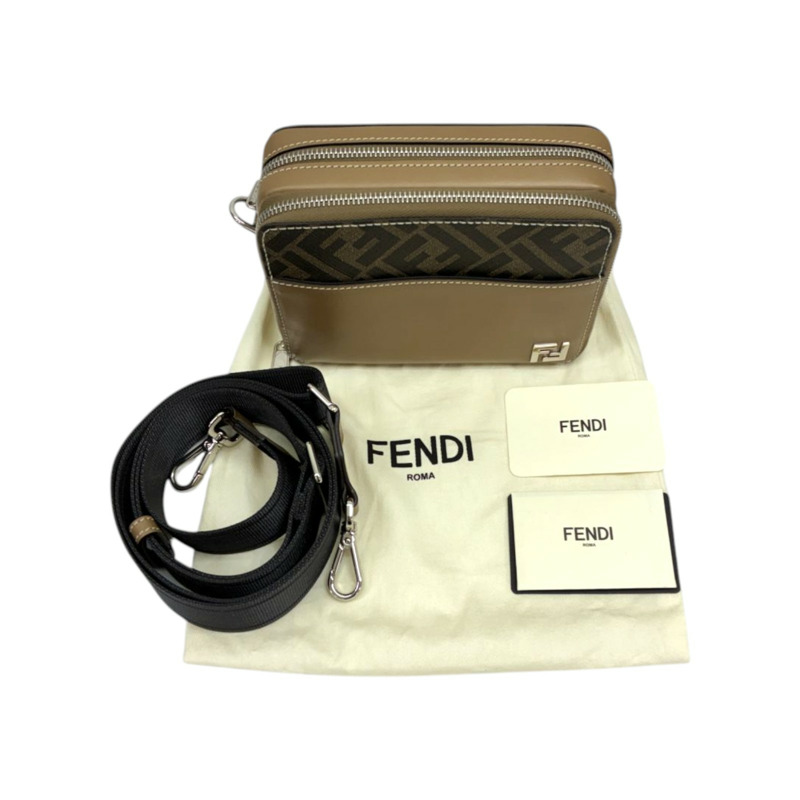 棕色 PVC塗層帆布 牛皮 方形 FF 相機包 肩背包【FENDI 芬迪】 7M0357-10