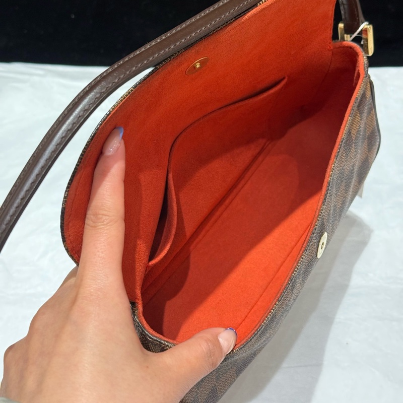 Louis Vuitton 棋盤格法棍包 全球限量款 集合了棋盤格、腋下包-6