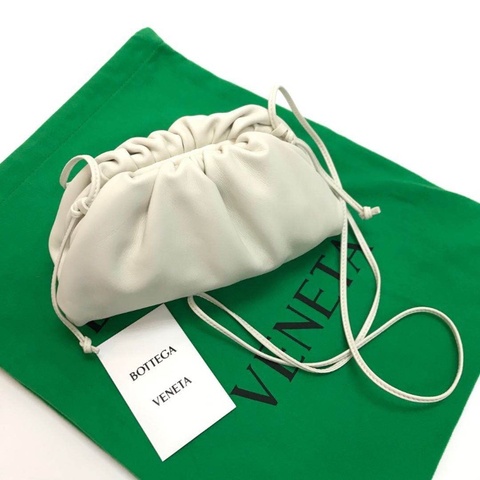 Bottega Veneta cloud 585852 White