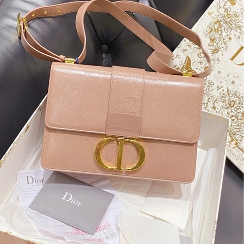 Dior • 經典蒙田Montaigne 30 裸粉色油臘牛皮金釦 附保卡