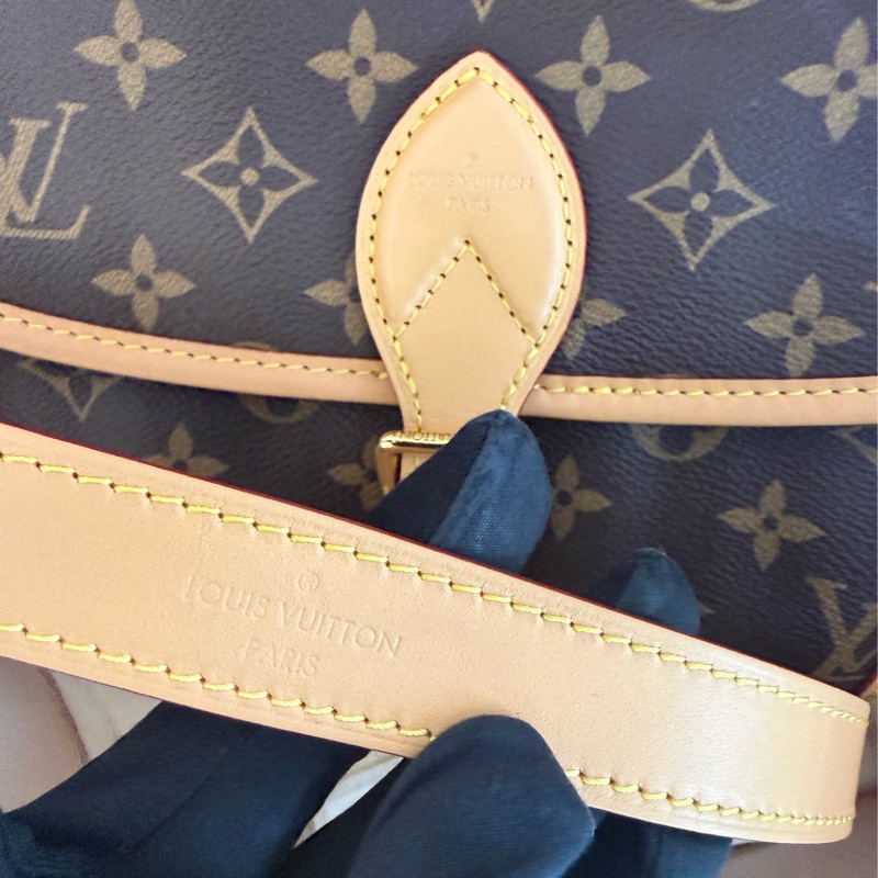 二手Louis Vuitton老花Diane法棍手提側背斜背包M45985-2