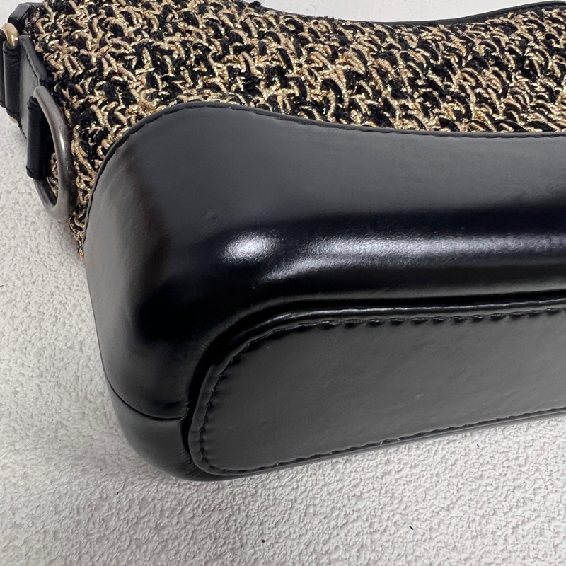 CHANEL 香奈兒黑色限定金絲流浪小號 28開-5