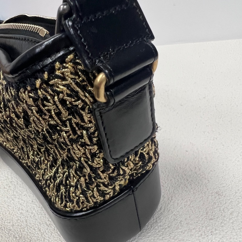 CHANEL 香奈兒黑色限定金絲流浪小號 28開-7