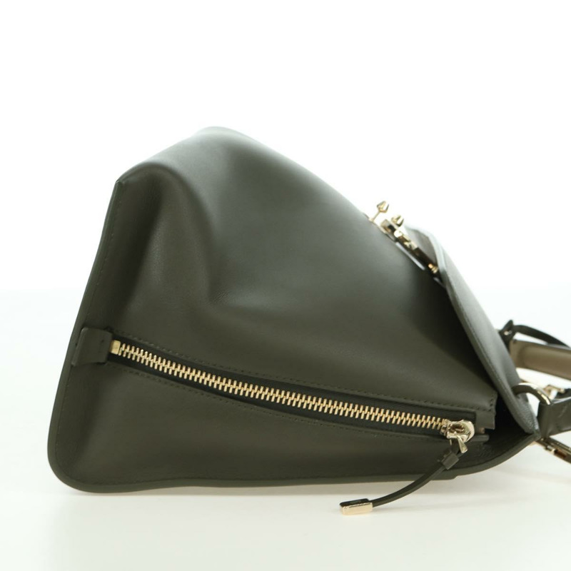 【日本直送】Salvatore Ferragamo Gancini Jet Set 手提包，皮革材質，卡其色/金色，正品，貨號 175123V-3