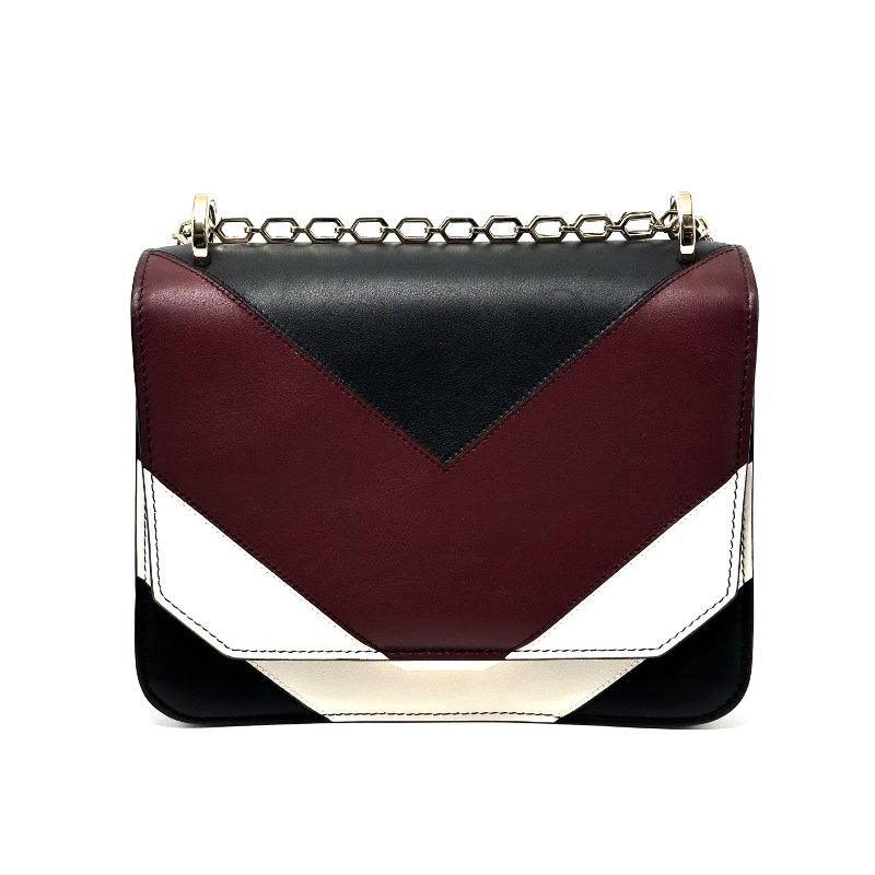 BVLGARI 黑白紅三拼色 肩背斜背鏈條包 22*16*7 98新配件塵袋-1