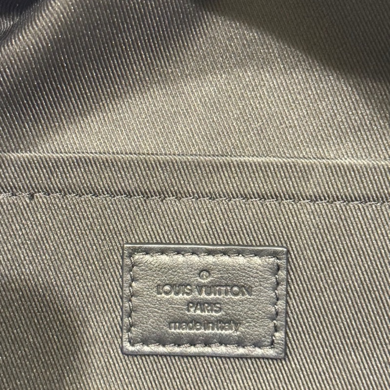 🎒LV Palm Springs Mini 小書包(改良款外露拉鍊,專櫃換新件)包況極佳🙌🏻-4