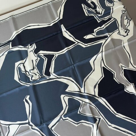HERMES La Danse Des Chevaux 駿馬之舞絲巾 90 - 藍