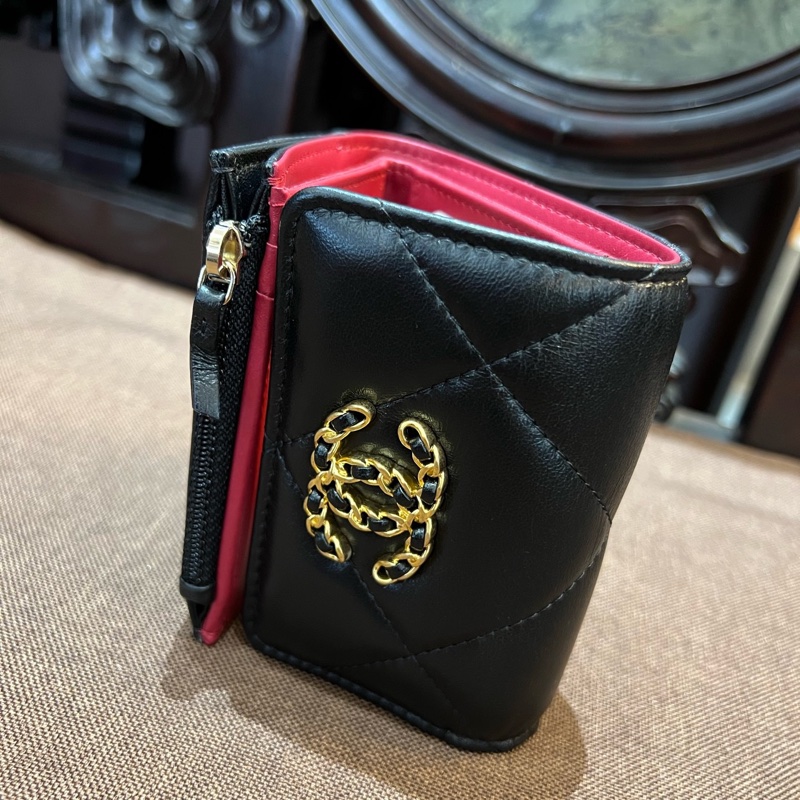 99新CHANEL香奈兒19bag零錢包/折疊卡包，31開鐳射 無卡，黑金配色-5