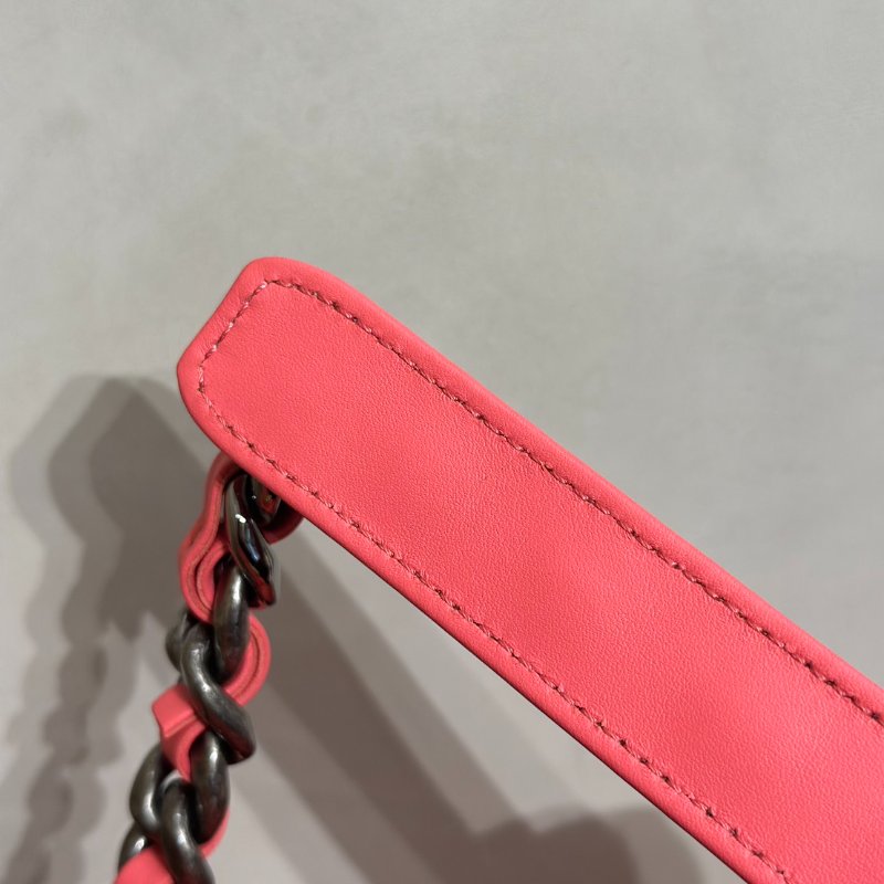 CHANEL 19 Bag 菱格紋手提肩背包 30 - 絨毛珊瑚粉金30開-11