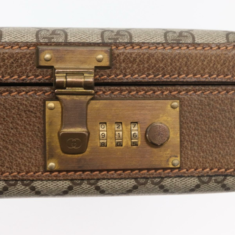 【日本直送】GUCCI GG Plus Supreme 公事包 PVC 米色 金色 正品 175778A-16