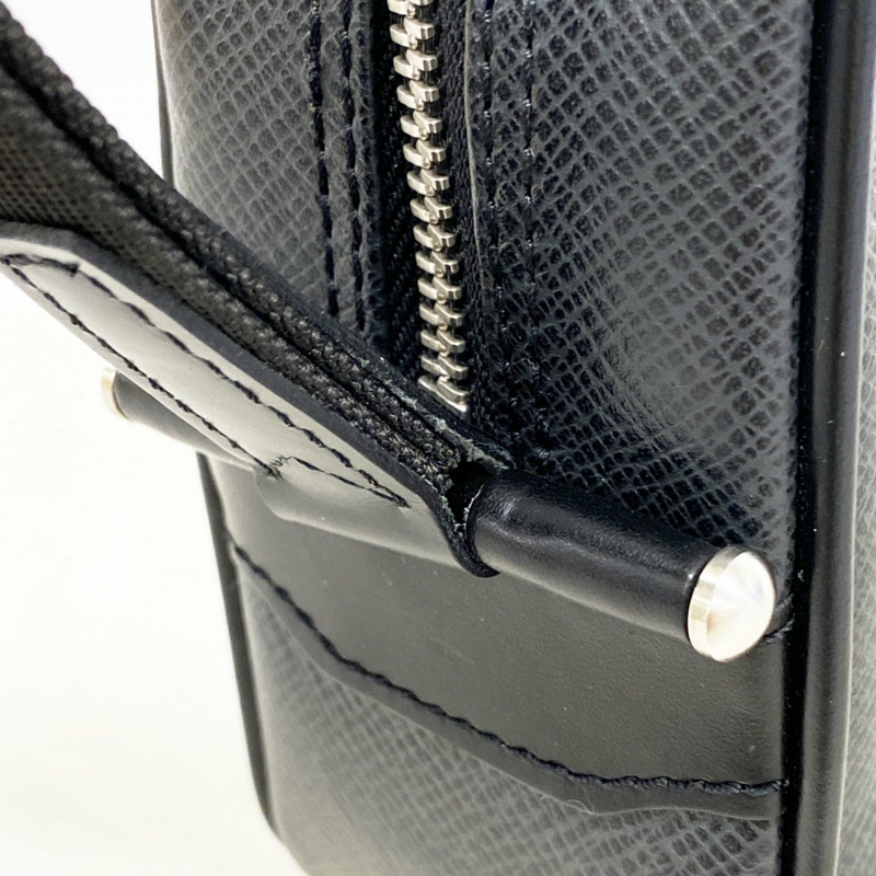 路易威登 Taiga Kalga 手拿包 M30812 Ardoise 男士-5