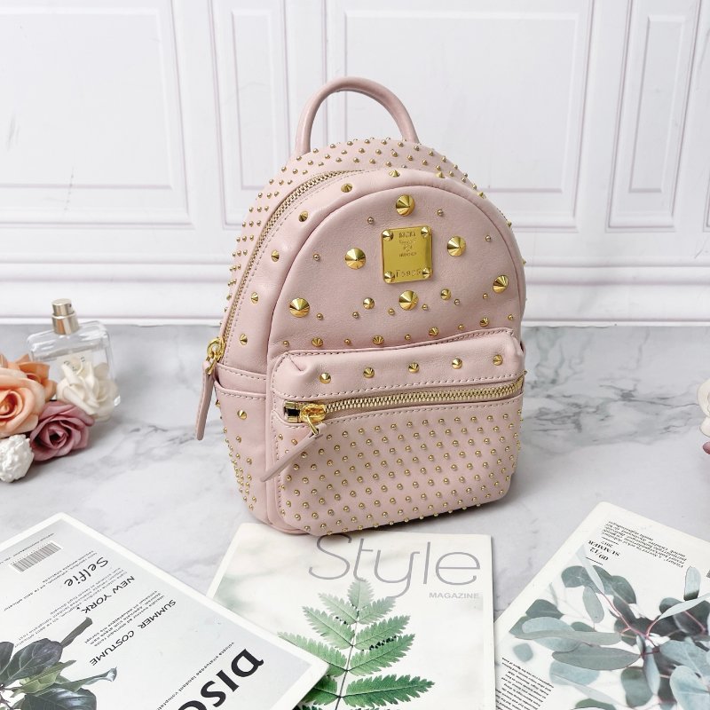 MCM 櫻花粉滿天星鉚釘mini後背包16X9X20 98新配件塵袋-2