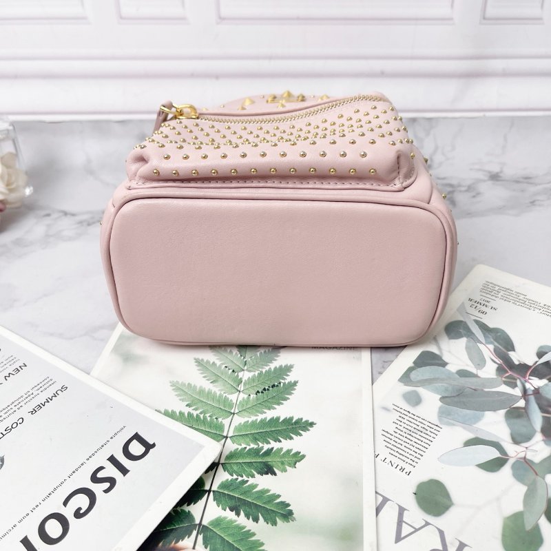 MCM 櫻花粉滿天星鉚釘mini後背包16X9X20 98新配件塵袋-6