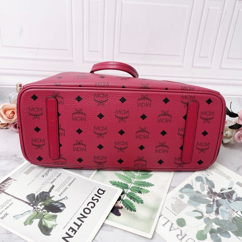 MCM 紅色托特包 37*27*16cm 98新配件塵袋-3