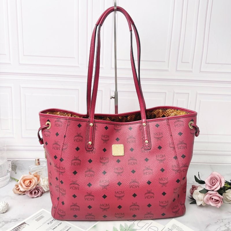 MCM 紅色托特包 37*27*16cm 98新配件塵袋-5