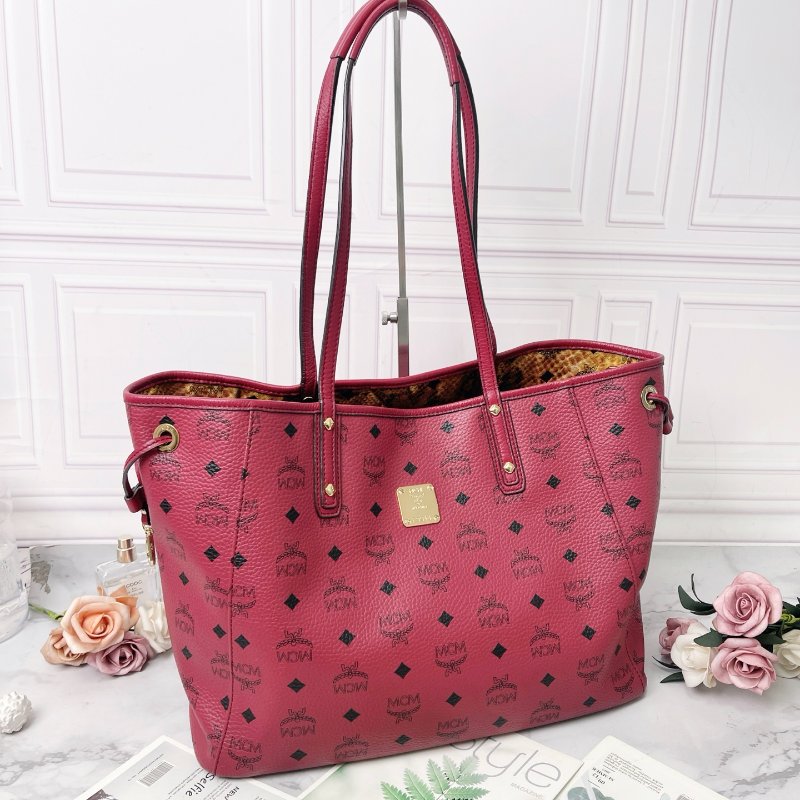 MCM 紅色托特包 37*27*16cm 98新配件塵袋-6