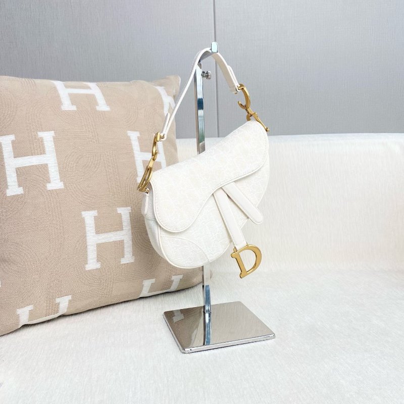 Dior 馬鞍包小號  米白色老花刺繡 18*15*5 98新配件肩帶 塵袋  保卡-4