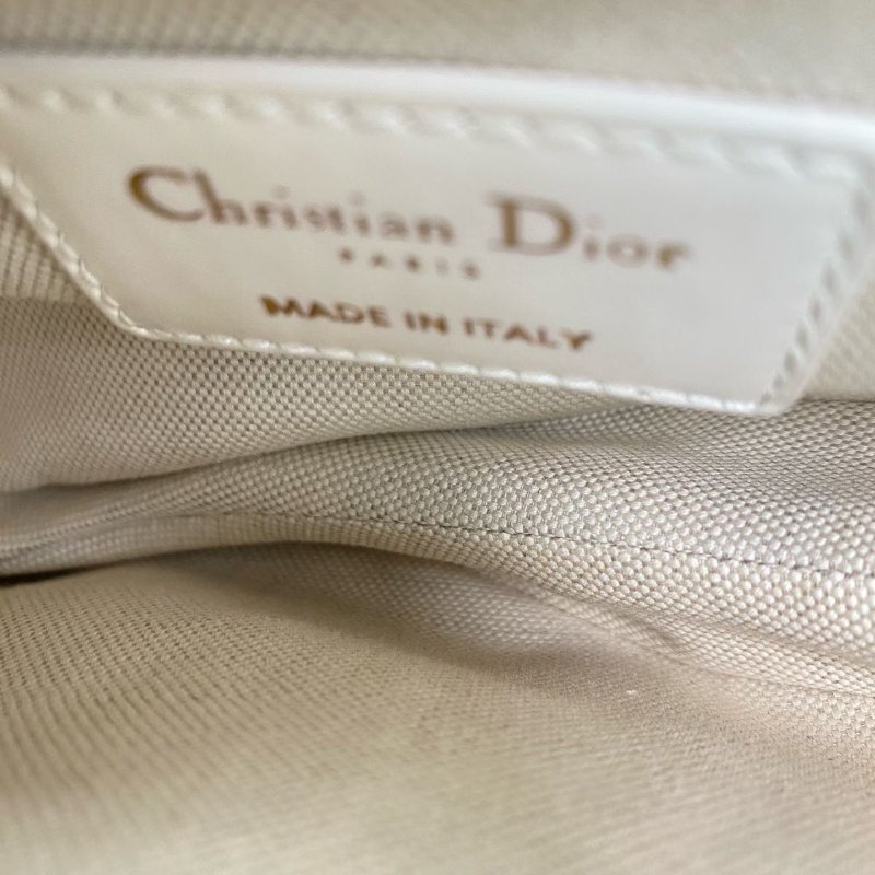 Dior 馬鞍包小號  米白色老花刺繡 18*15*5 98新配件肩帶 塵袋  保卡-6