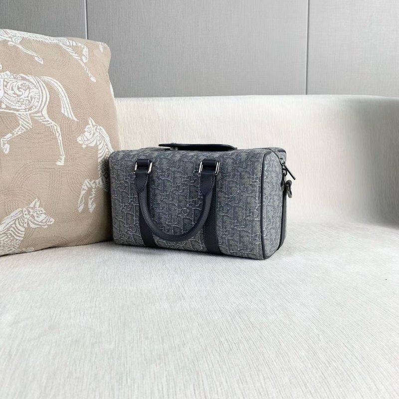 Dior Lingot 26老花刺繡帆布枕頭包 26*16*14  98新配件肩帶 塵袋-6