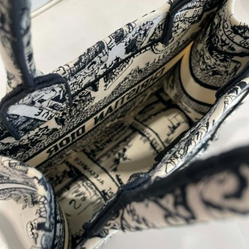 DIOR 刺繡巴黎街頭購物包 小款-4