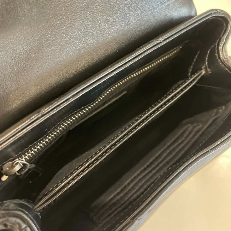 YSL 全皮方胖子斜背包 銀釦 黑色-4