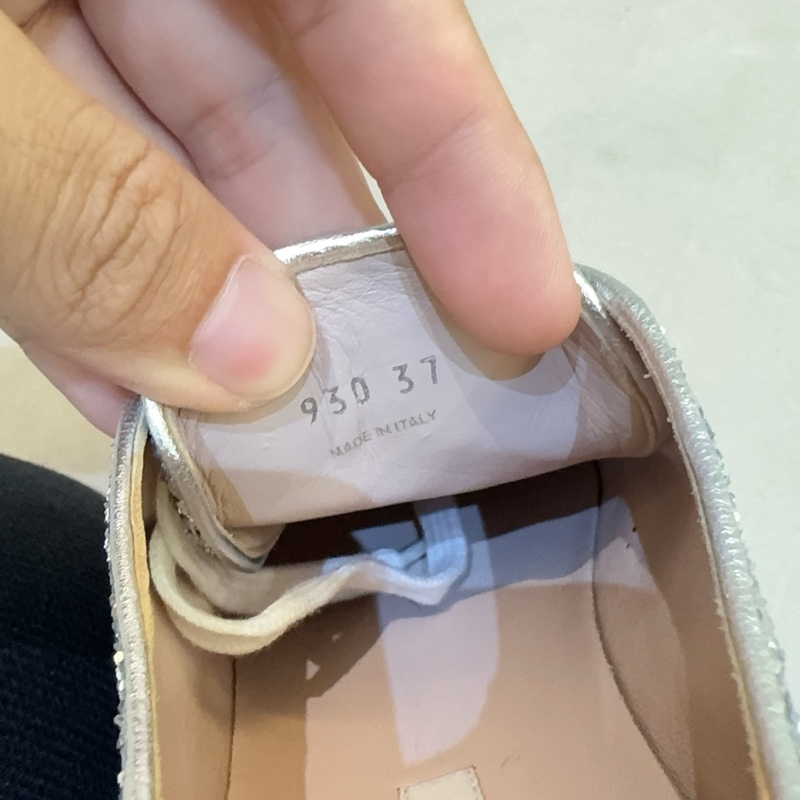 Miumiu 亮片板鞋休閒鞋 37碼-2