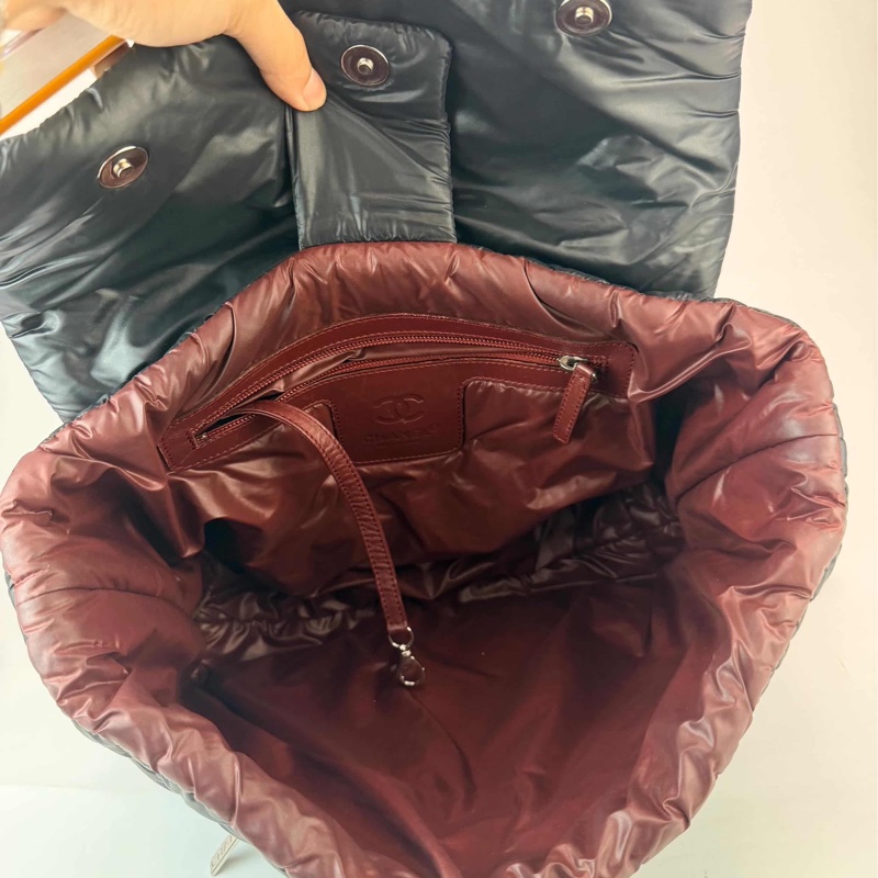 絕版Chanel 香奈兒 空氣羽絨後背包雙肩包黑色/酒紅內裏 空氣包-1