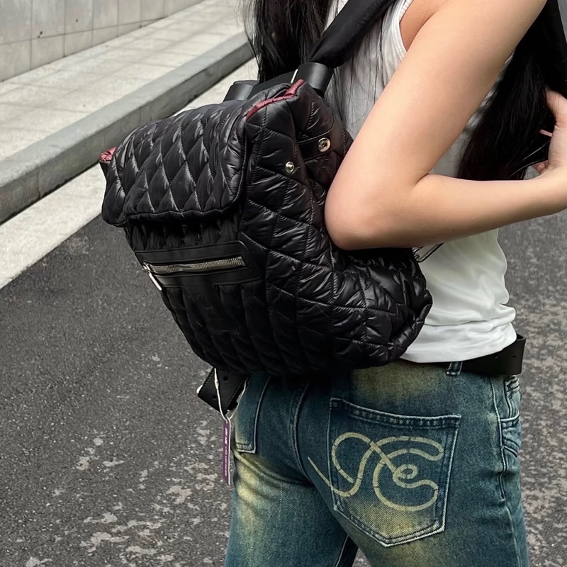 絕版Chanel 香奈兒 空氣羽絨後背包雙肩包黑色/酒紅內裏 空氣包-2
