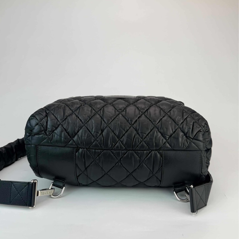 絕版Chanel 香奈兒 空氣羽絨後背包雙肩包黑色/酒紅內裏 空氣包-9