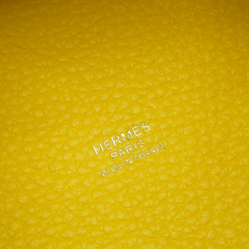 愛馬仕 Picotin Lock PM 手提包，Taurillon Clemence 皮革，青檸色，B 印記，女士款。-4