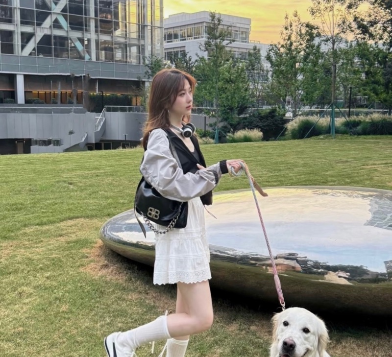 Balenciaga 巴黎世家 做舊銀色五金 手提斜挎單肩包 女款 黑色-2