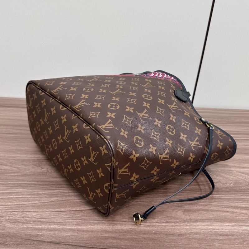 LV 限量歌舞伎neverfull 中號子母托特包 32*28*14  9新 配件塵袋-3