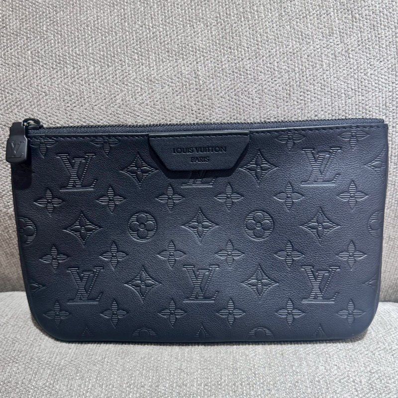Louis Vuitton 黑色牛皮三合一 晶片款-1
