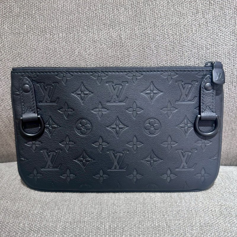 Louis Vuitton 黑色牛皮三合一 晶片款-2