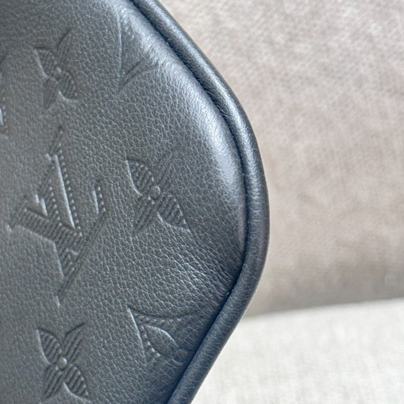 Louis Vuitton 黑色牛皮三合一 晶片款-9