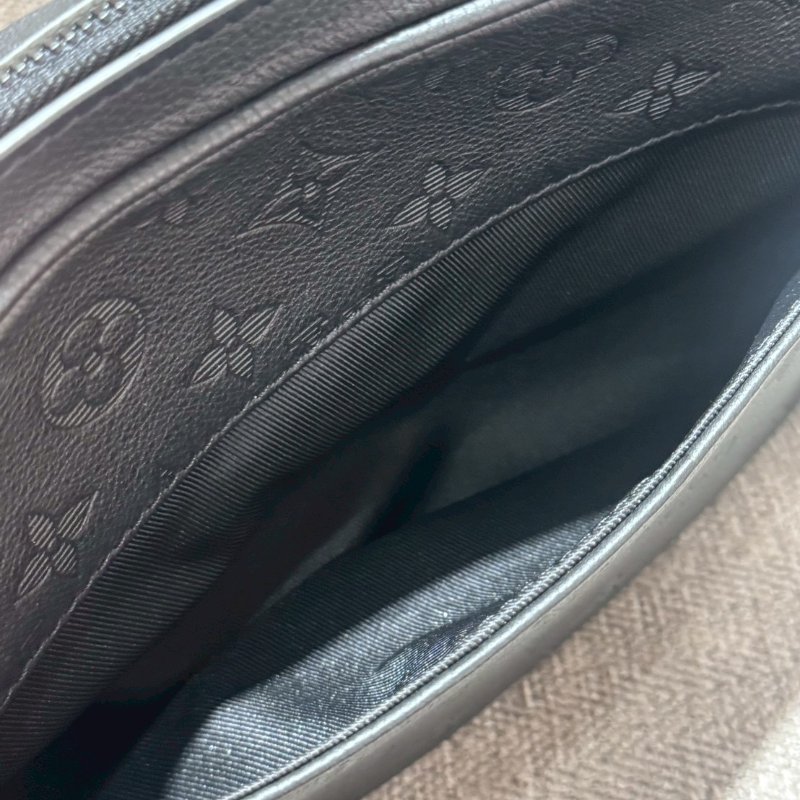Louis Vuitton 黑色牛皮三合一 晶片款-16