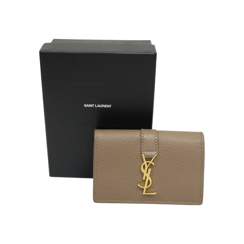 卡其色 牛皮 金扣 三折短夾 669959【SAINT LAURENT YSL 聖羅蘭 】 669959-8
