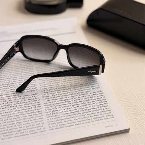 Salvatore Ferragamo 太陽眼鏡 墨鏡 原裝盒子 復古方框